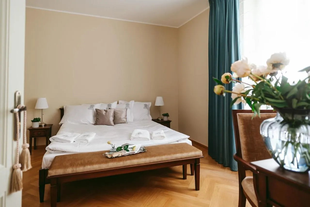 Hotel Kasztanowy Palac Swadzim
