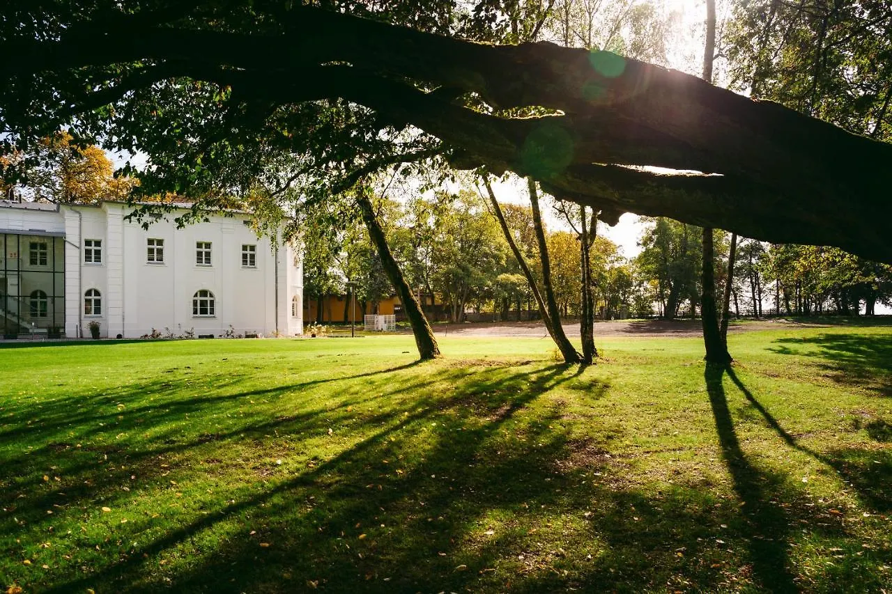 Hotel Kasztanowy Palac Swadzim